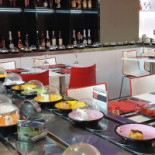 Mishi Bufet À l'intérieur