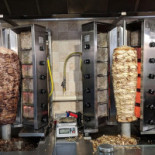 Shaorma Genin Dentro