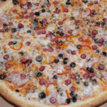 Pizza Faimoasa Mâncare