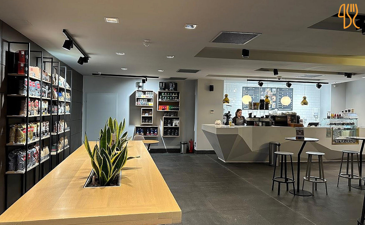 Tchibo Coffee Service Shop Cafe În interior
