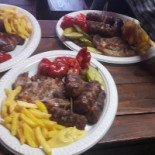 Terasa A N C O R =mici și PastramĂ Mâncare
