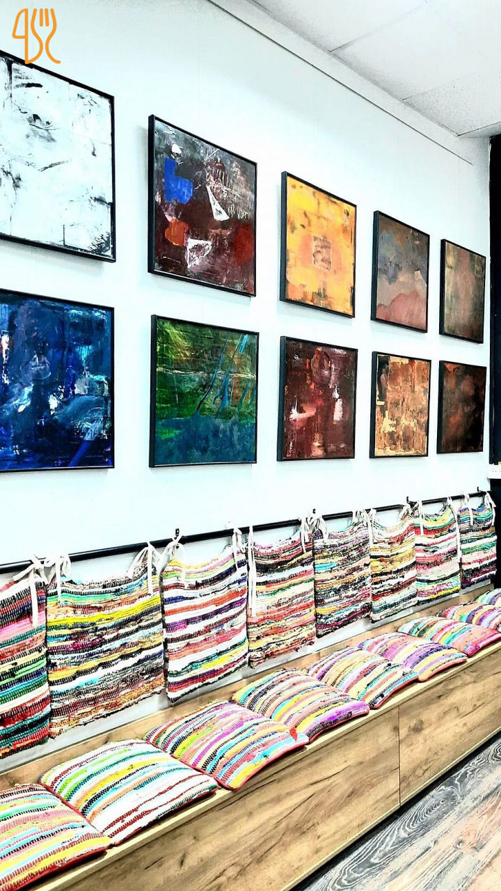 Daily Corner În interior