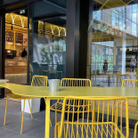 Ted's Coffee Co. În interior