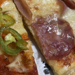 Bready Brutarie Artizanala Si Pizza Pe Vatra Mâncare