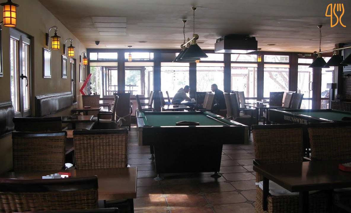 Lucky Point Pub În interior