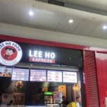 Lee Ho Express În interior
