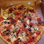Trenta Pizza Ghencea Mâncare