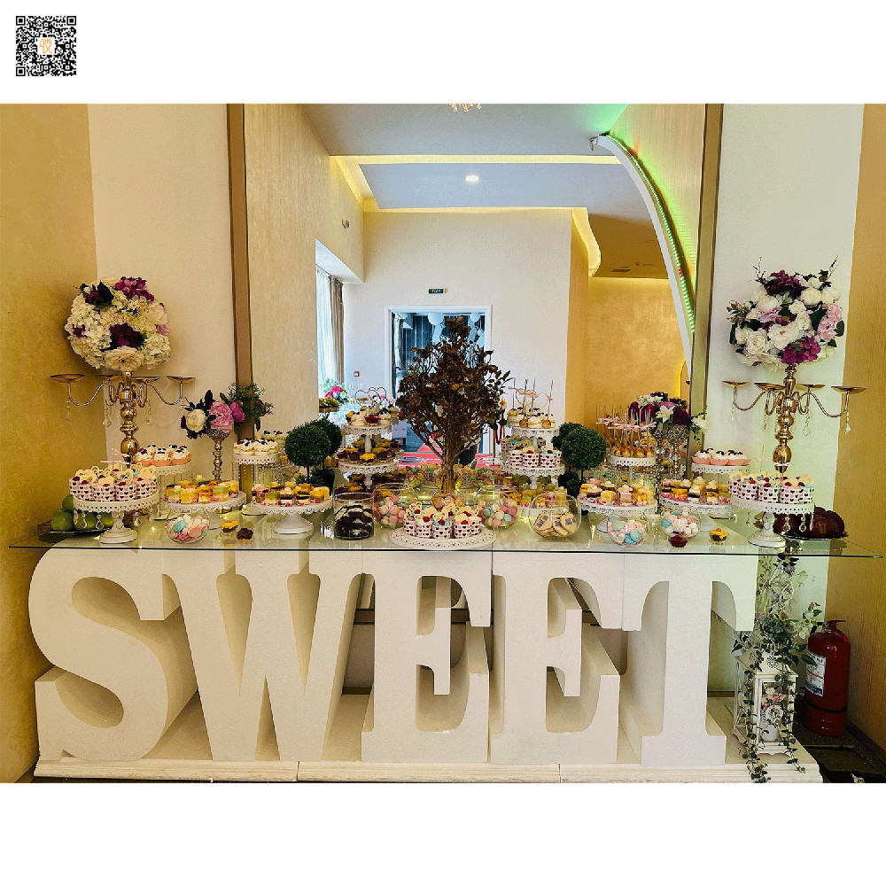 Art Cakes În interior