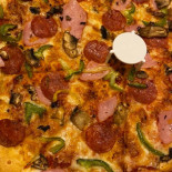 Pizza Hut Delivery Mâncare