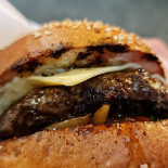 Mg. Burger Mâncare