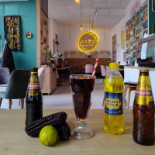 La Luz By Latino Coffee Dentro