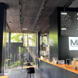 Beans&dots Specialty Coffee Shop Mare À l'intérieur