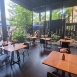 Beans&dots Specialty Coffee Shop Mare À l'intérieur