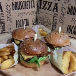 Pizza Si Burger Sud Mâncare