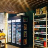 The Beer Institute Romanian Craft Beer Shop În interior