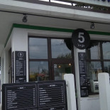5 To Go Exterior