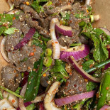 Isan Thai Kitchen Mâncare