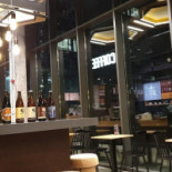 So! Coffee În interior