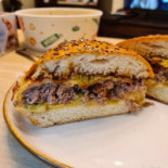 Submarine Burger Mâncare