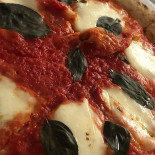 Zest Pizza Dr Taberei Mâncare