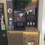 Latte Cafenele Self Service Dentro