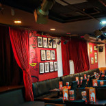 Club 99 În interior