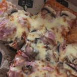 Treevi Pizza Al Taglio Apaca Mâncare