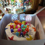 KANE World Food Studio Dentro