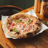 Zest Pizza Berceni Mâncare