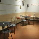5 To Go În interior
