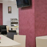 Cantine 87 În interior