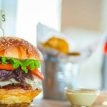 South Burger Bucharest Băutură