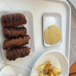 Mici La Obor La Terasa Platou Mâncare