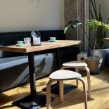 Doublein Coffee Shop În interior