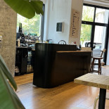 Doublein Coffee Shop În interior