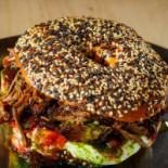 Molf Deli Vinutz Comida