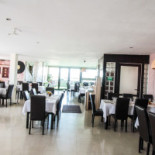 Razvan În interior