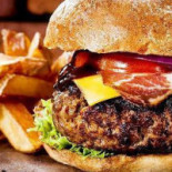 American Burger Delivery Mâncare