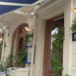 Mezze Exterior