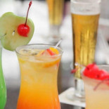 Eva Lounge Pub Băutură