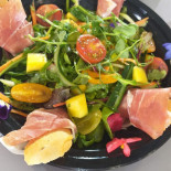 Bistro Lucky31 Mâncare