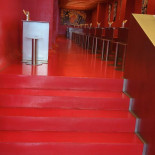 Nedy-m Center În interior