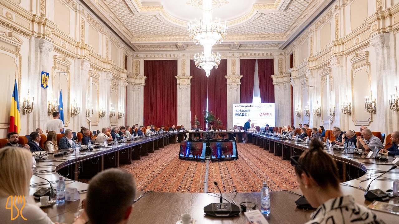 Bufetul Senatului În interior