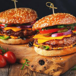 Marvel's Burger Mâncare