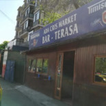 Ada Cris Market Exterior