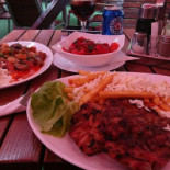 Terasa De Vara Dristor Comida