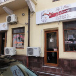 Ely's Pizza Exterior