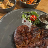 Red Angus Steakhouse Mâncare