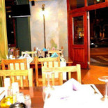 Patrick's Fusion Cuisine În interior
