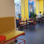 Plug In Coffee Ștefan Cel Mare În interior